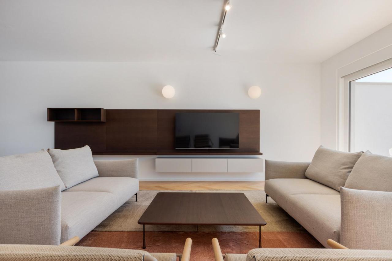 Apartamento Modern Three-bedroom Masarykova With Private Parking
